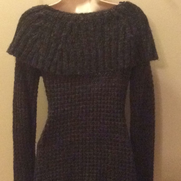 CUTE TUNIC FITTED MANDEE BLACK SWEATER, JR. LARGE - Picture 5 of 5
